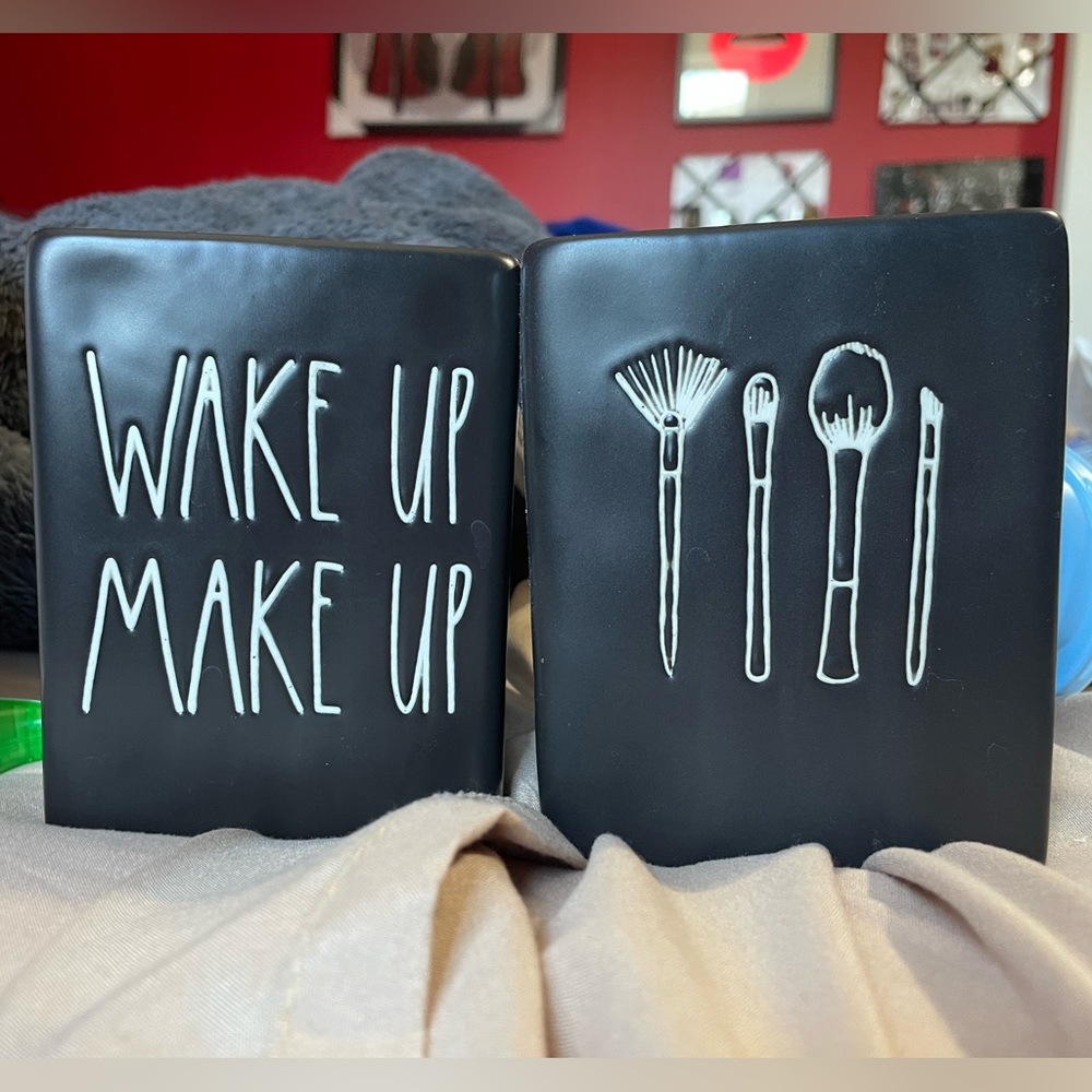 Rae dunn makeup brush holders